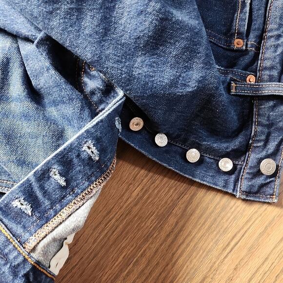 Levi's 501 Distressed Denim Jeans - Picture 4 of 7